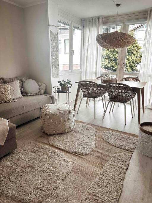 Zentrale Wohnung + Dachterrasse 손토펜 외부 사진