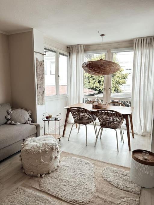 Zentrale Wohnung + Dachterrasse 손토펜 외부 사진