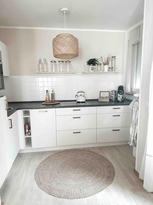 Zentrale Wohnung + Dachterrasse 손토펜 외부 사진