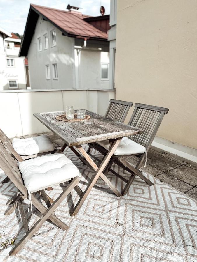 Zentrale Wohnung + Dachterrasse 손토펜 외부 사진